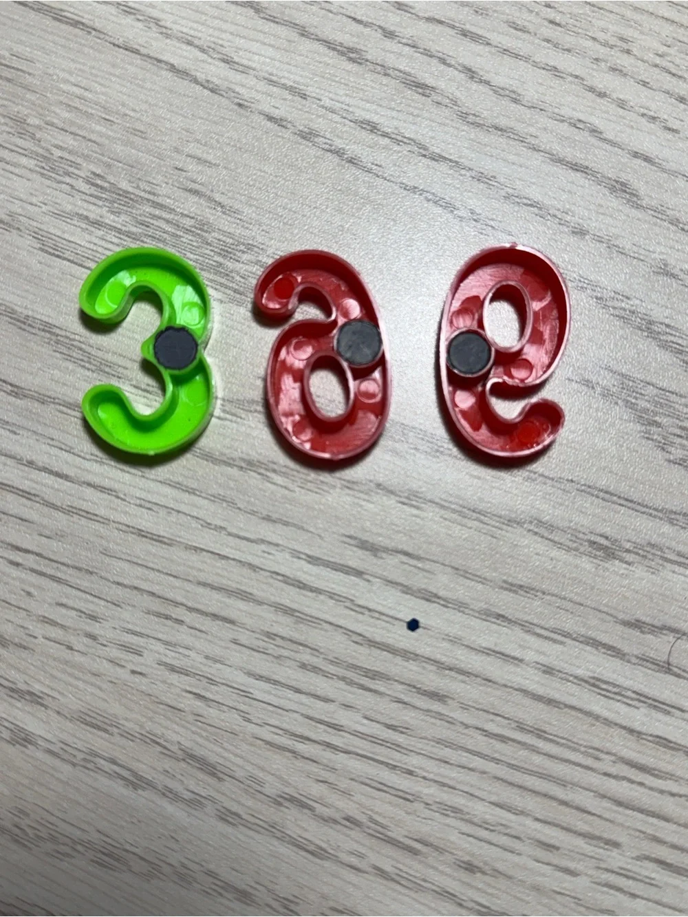 26-Piece Magnetic Numbers & Math Symbols Set Kids Learning Educational Toy